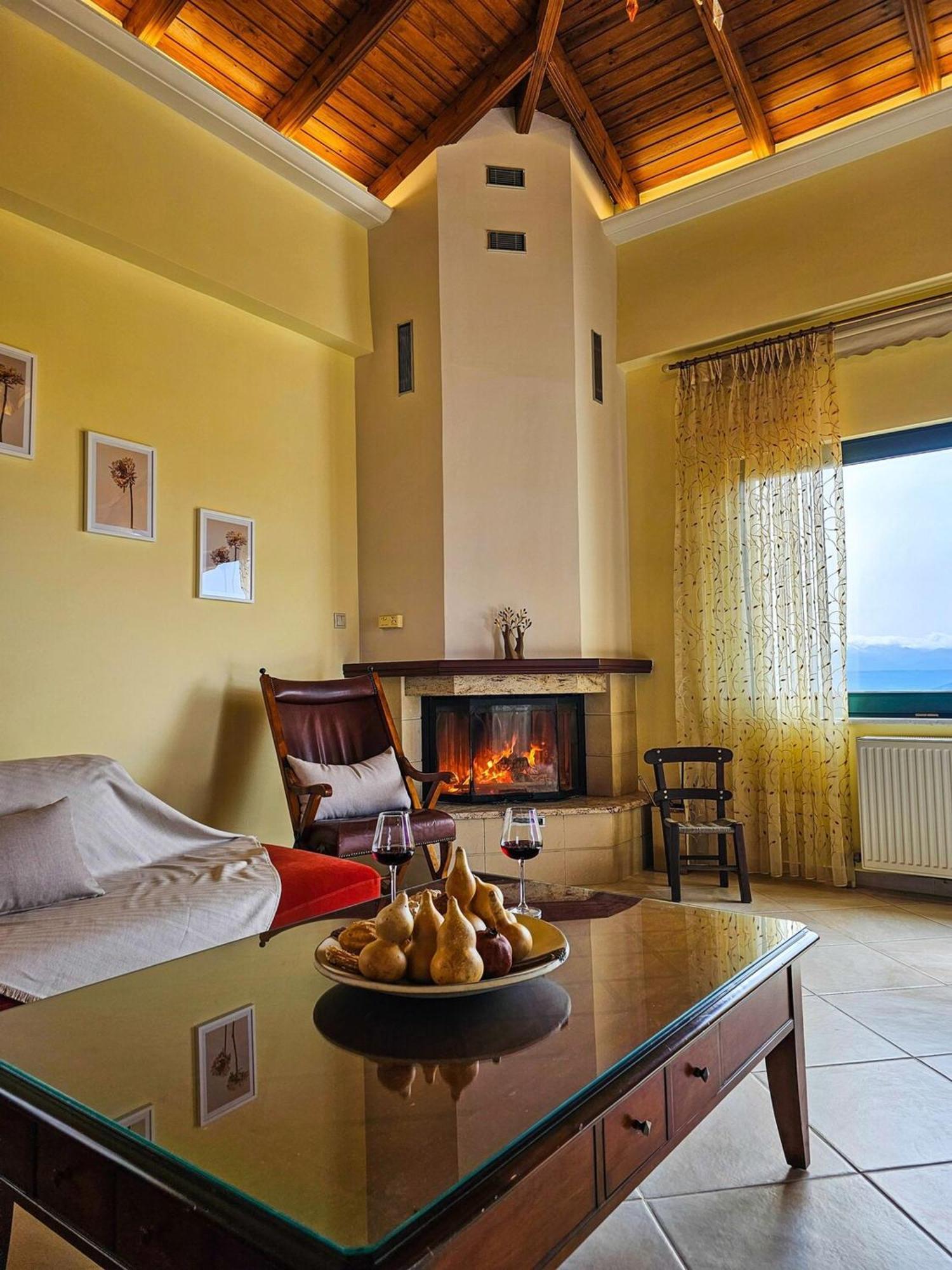 Villa Aitheras With Sea Views And Garden Stérnai Zewnętrze zdjęcie